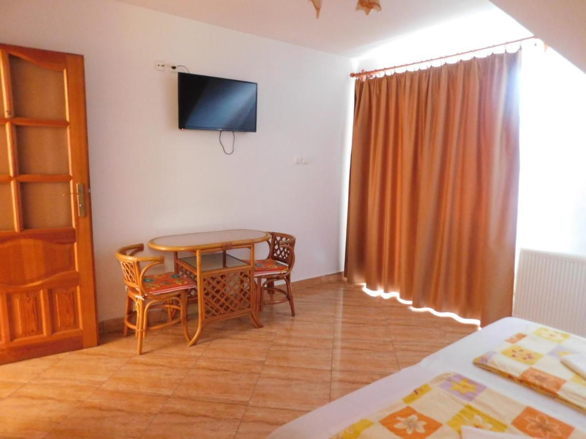 Szamoca Vendeghaz Hotel Miskolc Buitenkant foto
