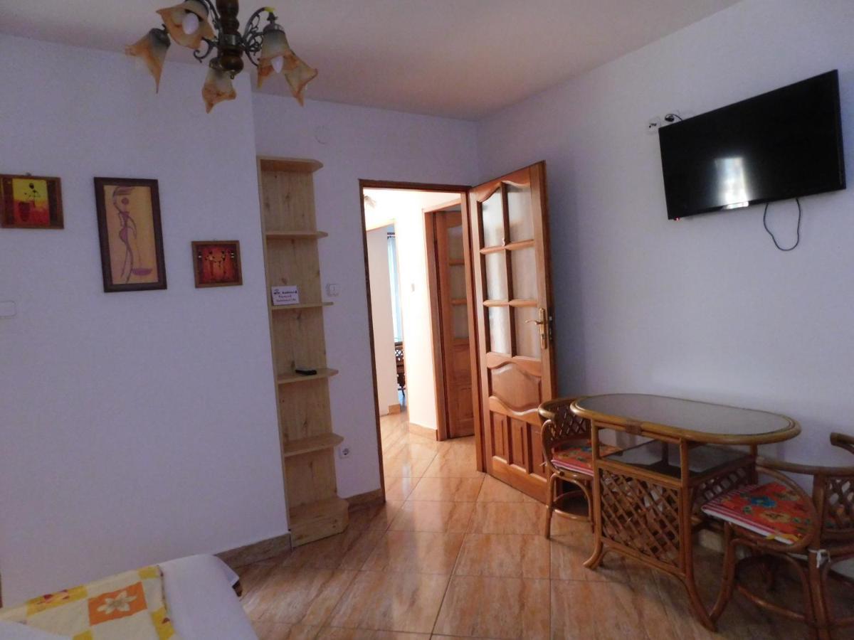 Szamoca Vendeghaz Hotel Miskolc Buitenkant foto