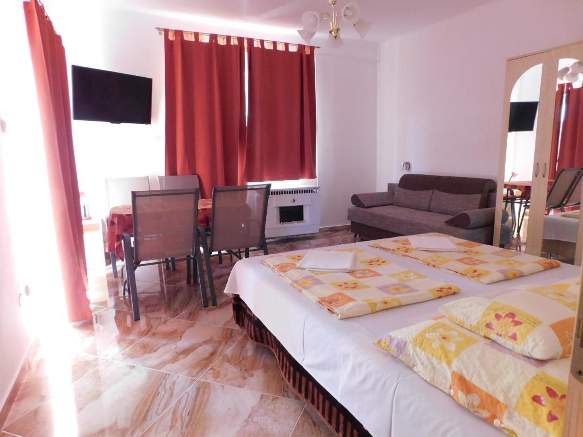 Szamoca Vendeghaz Hotel Miskolc Buitenkant foto