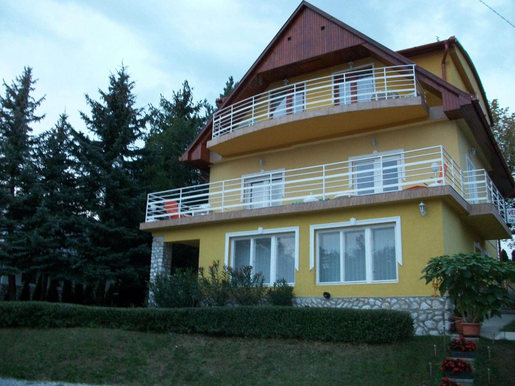 Szamoca Vendeghaz Hotel Miskolc Buitenkant foto